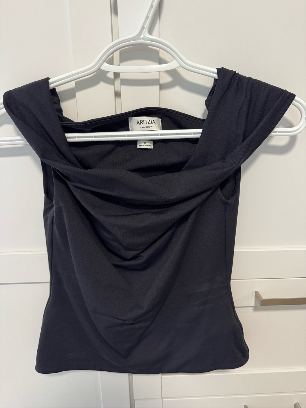 Aritzia contour off the shoulder tank